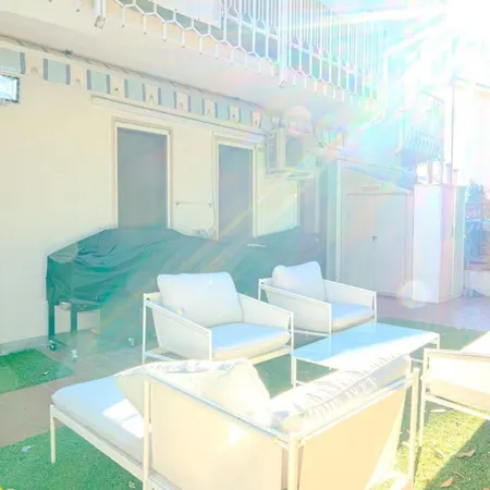 Terrace I Steps To Sea I Newly Refurbished I Casino Lejlighed Sanremo